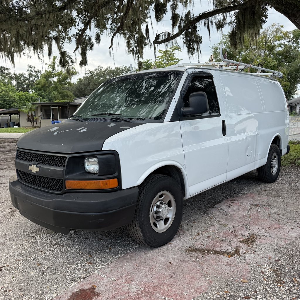 2011 Chevrolet G2500 Vans